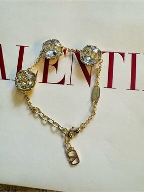 Valentino Garavani Authentic Gold Chain Bracelet with Crystals Like New